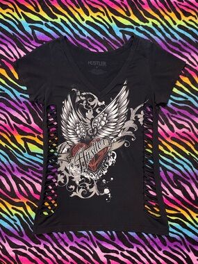 Y2k grunge goth rare 2000s Hustler Hollywood Black Short Winged heart Sleeve Tee